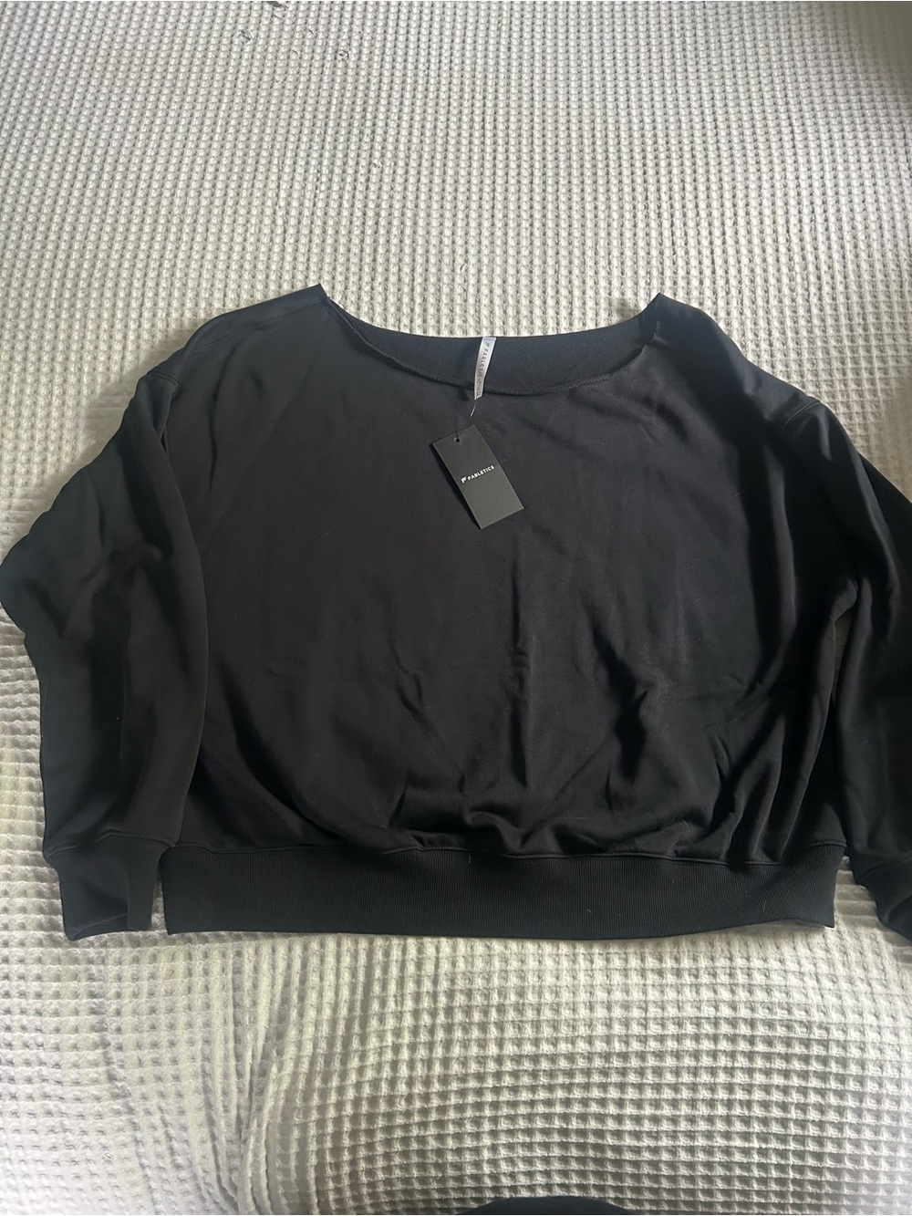 Fabletics Black Cropped Pullover Sweatshirt